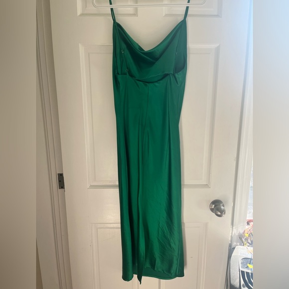 Jade Jewels Midi Dress - Picture 3 of 6